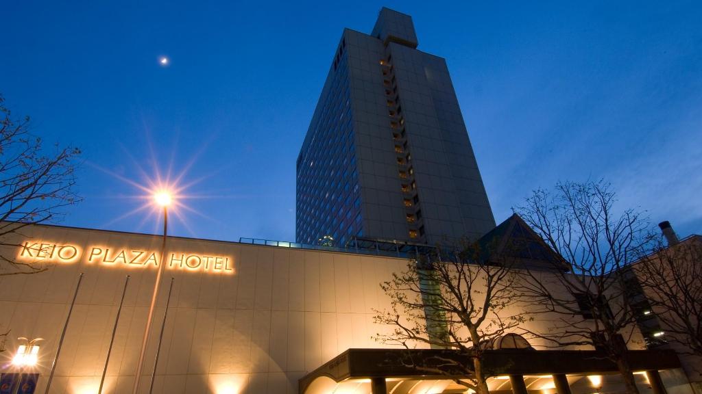 【札幌京王廣場大飯店】Keio Plaza Hotel Sapporo|札幌車站走路 5 分鐘,交通、房型、親子入住重點整理 - 第2張圖 sapporo-keio-plaza-access-from-station